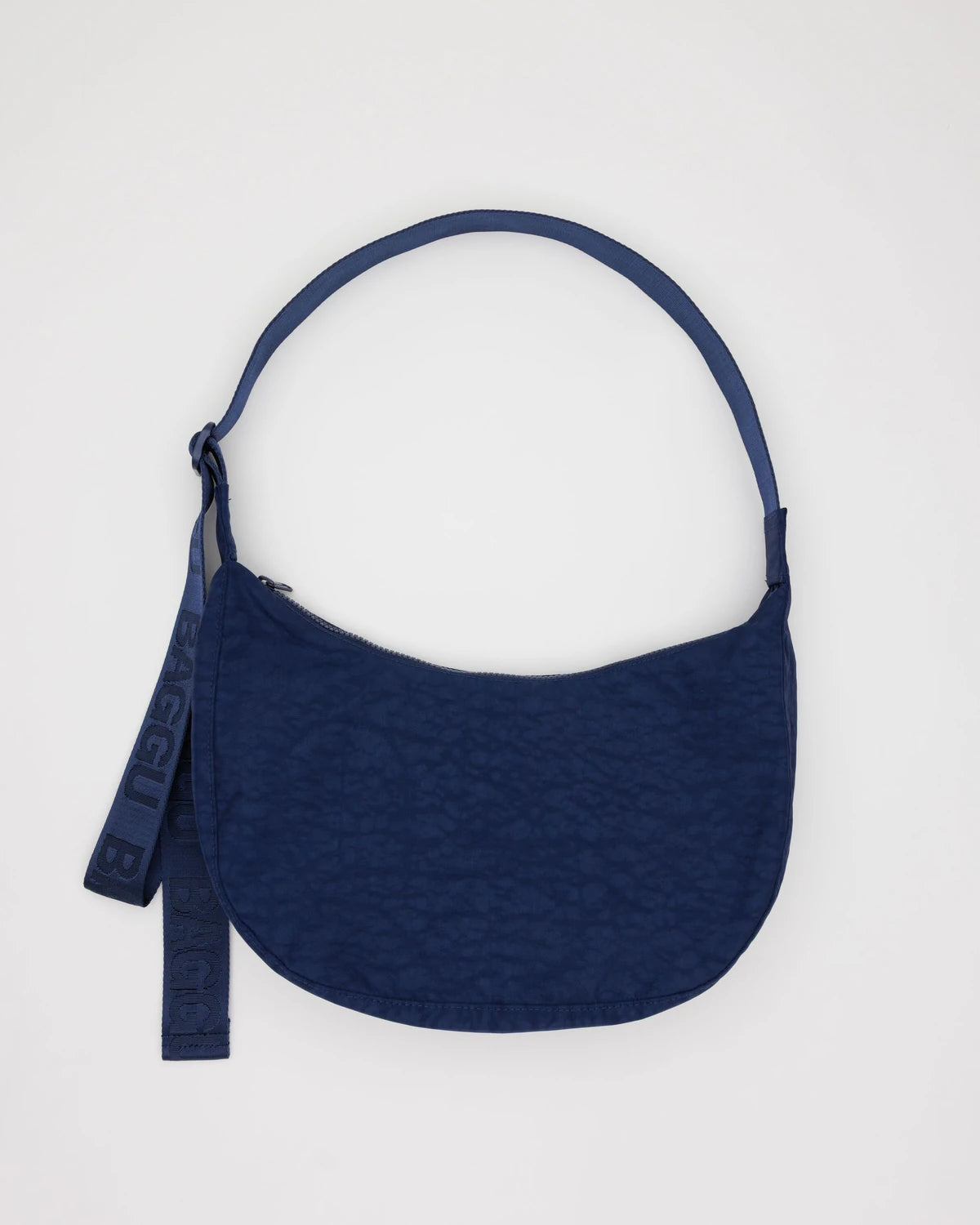 BAGGU Medium Nylon Crescent Bag