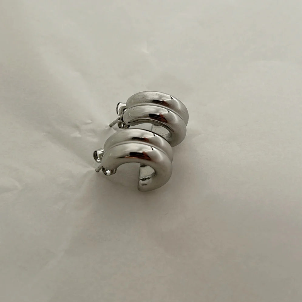 Diandra Silver Hoops